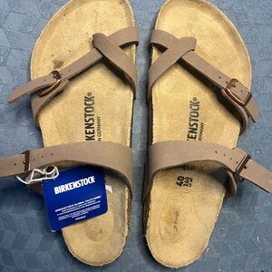 Birkenstock Tan Leather Sandals in size 40
